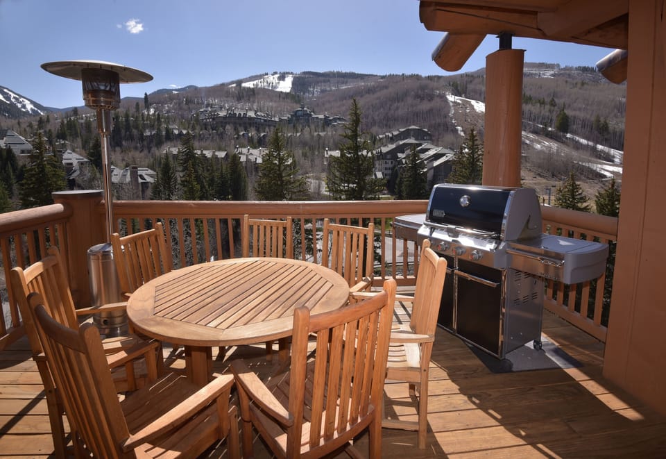 Condo, 4 Bedrooms | Property grounds