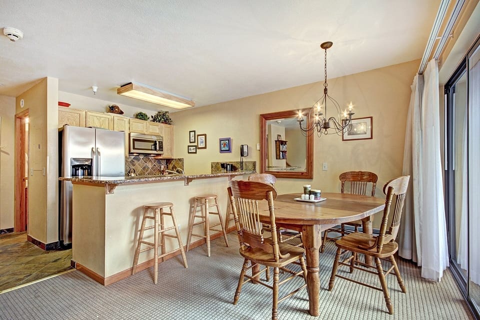 Condo, 2 Bedrooms | Private kitchen | Full-size fridge, microwave, oven, stovetop