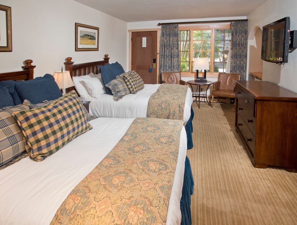 Condo, 2 Bedrooms | 2 bedrooms, free WiFi, bed sheets