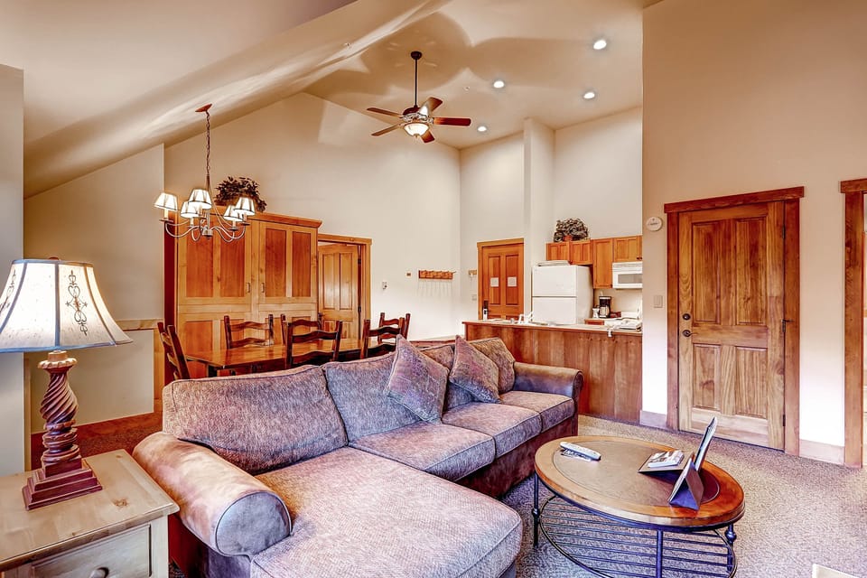 Condo, 1 Bedroom | Living room | Flat-screen TV, fireplace, DVD player