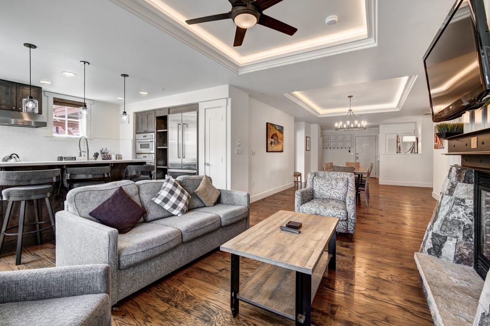 Condo, 4 Bedrooms | Living area | Flat-screen TV, fireplace, DVD player, MP3 dock