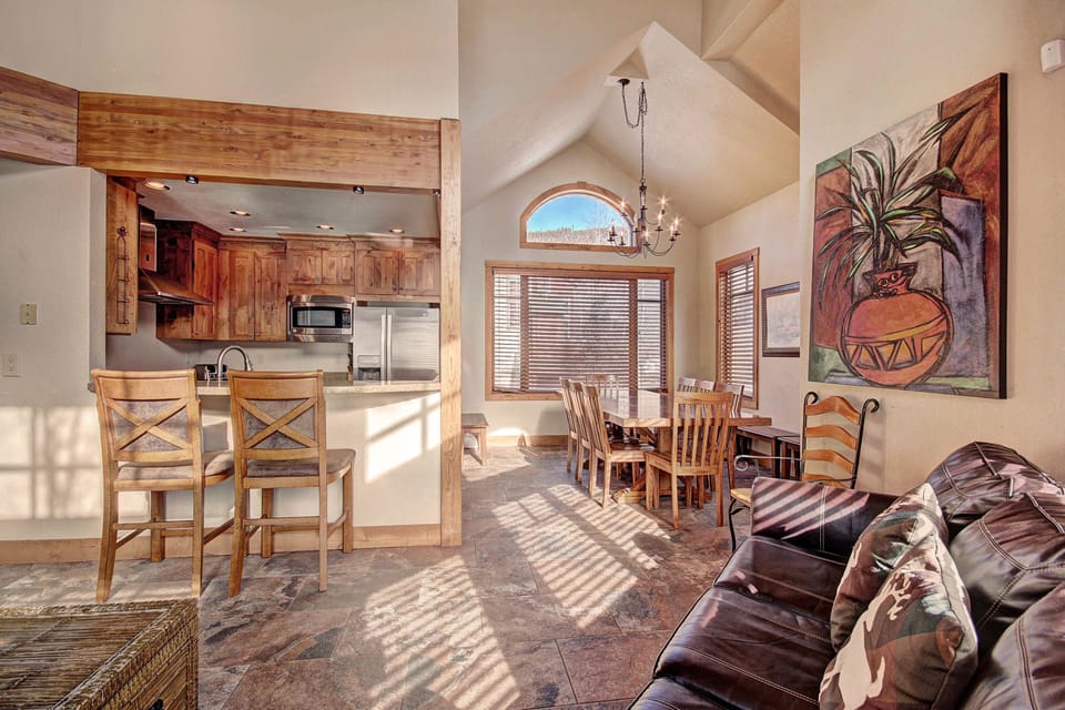 Townhome, 4 Bedrooms | Interior