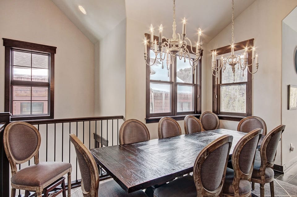 Townhome, 3 Bedrooms | In-room dining
