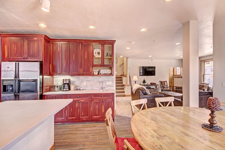 Condo, Multiple Bedrooms | In-room dining