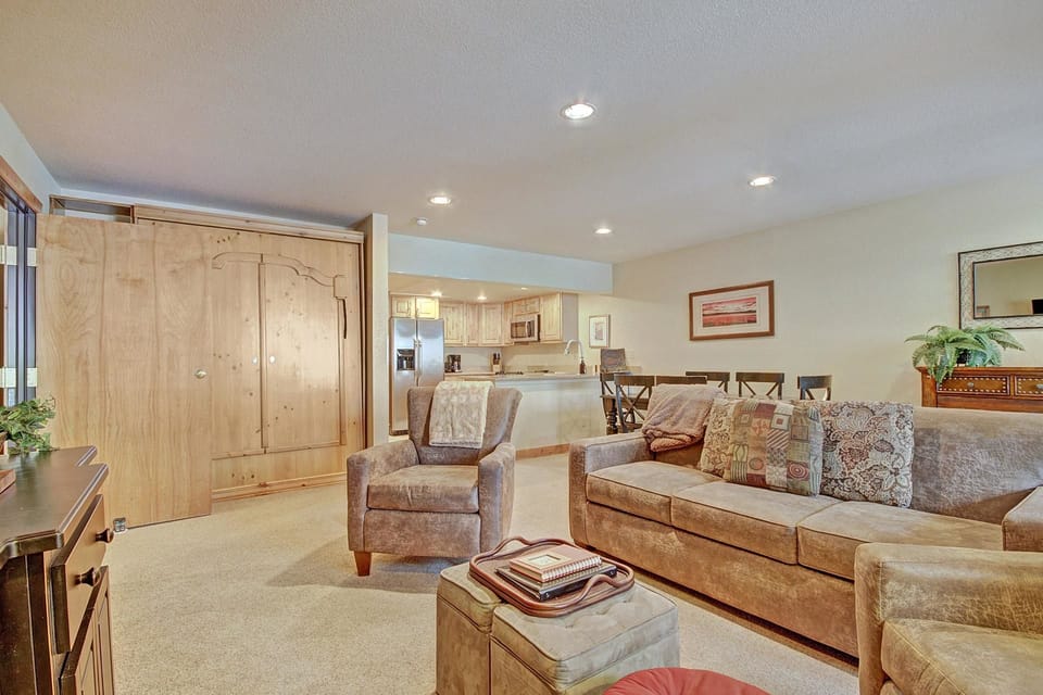 Condo, 1 Bedroom | Living area | TV, DVD player
