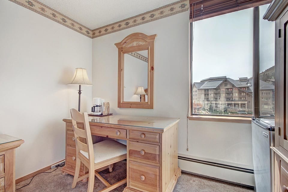 Condo, 2 Bedrooms | 2 bedrooms, laptop workspace, iron/ironing board, free WiFi