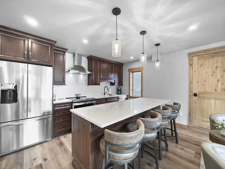 Condo, 2 Bedrooms | Private kitchen | Full-size fridge, microwave, oven, stovetop