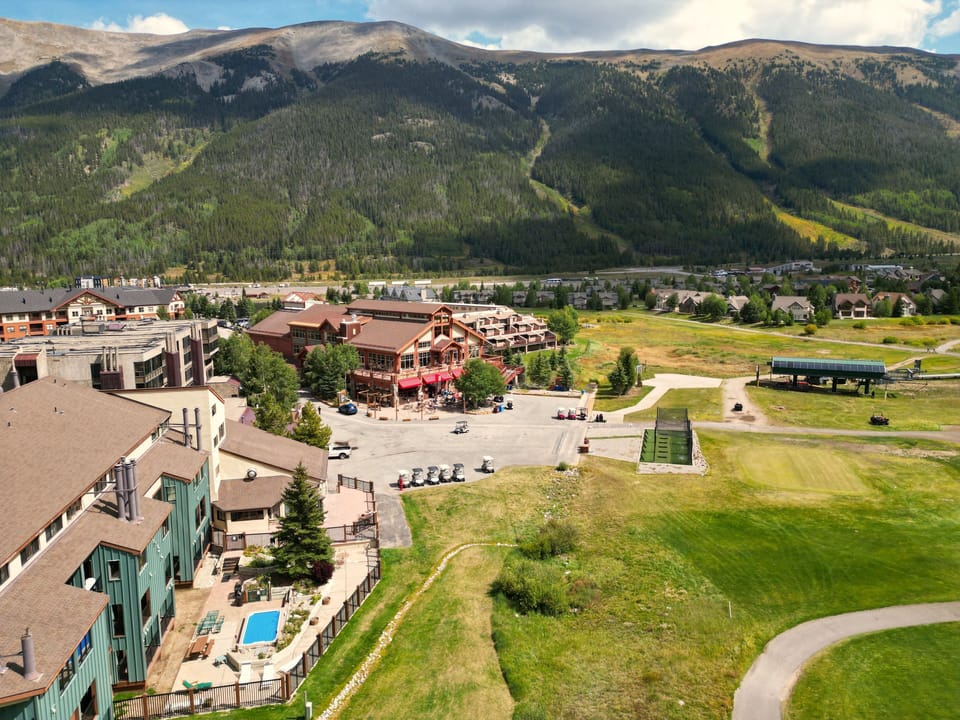 Condo, 1 Bedroom | Aerial view