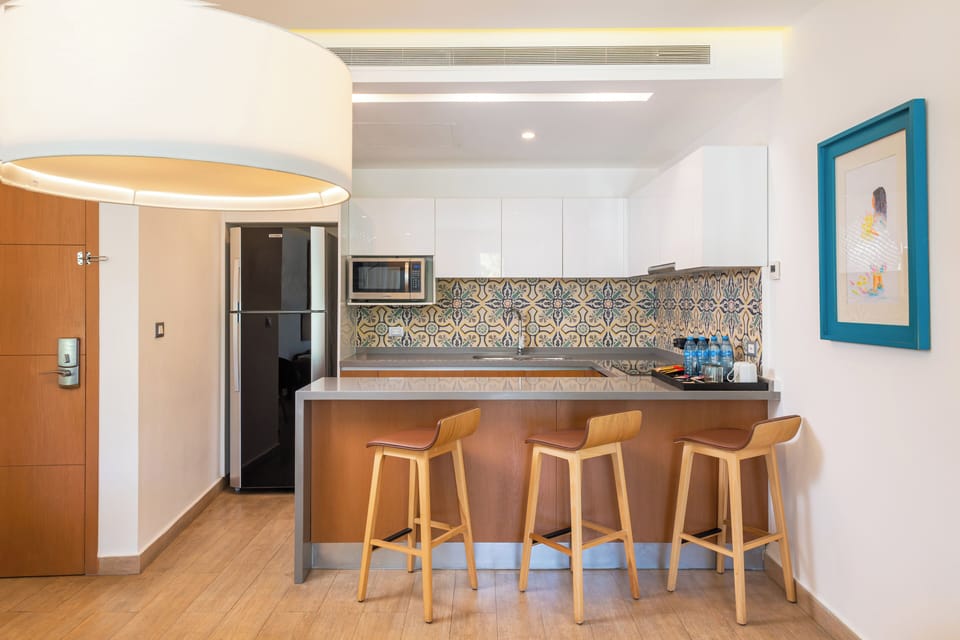 One Bedroom Suite | Private kitchen | Coffee/tea maker