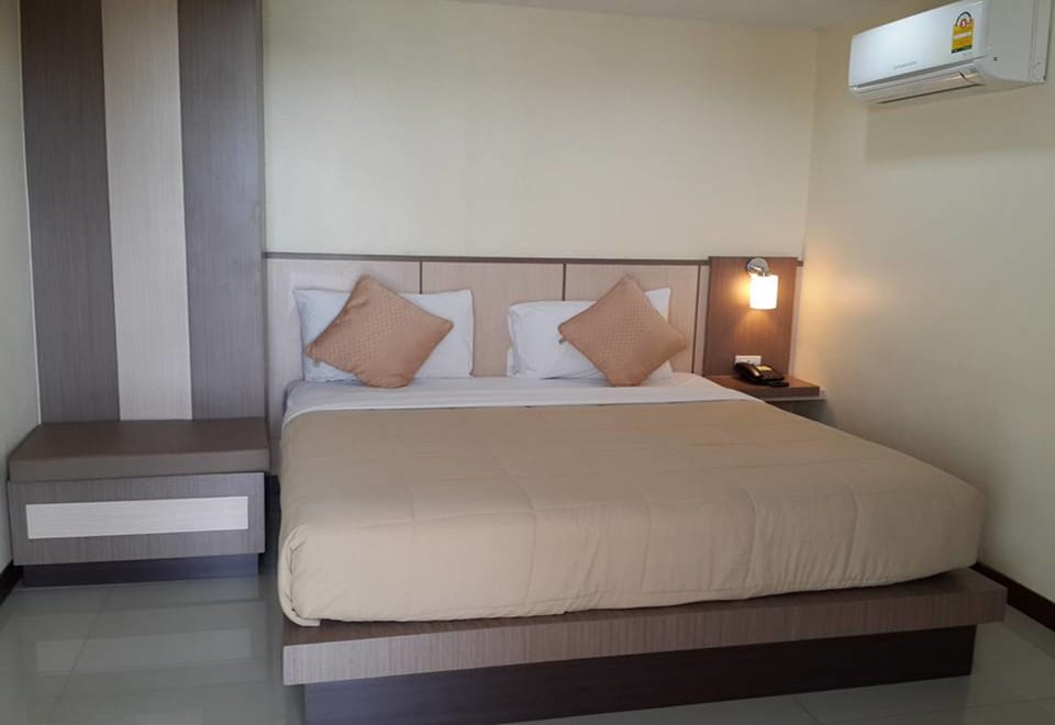 VIP Double Room | Free WiFi