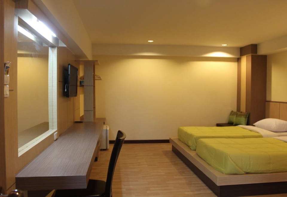 VIP Twin Room | Free WiFi