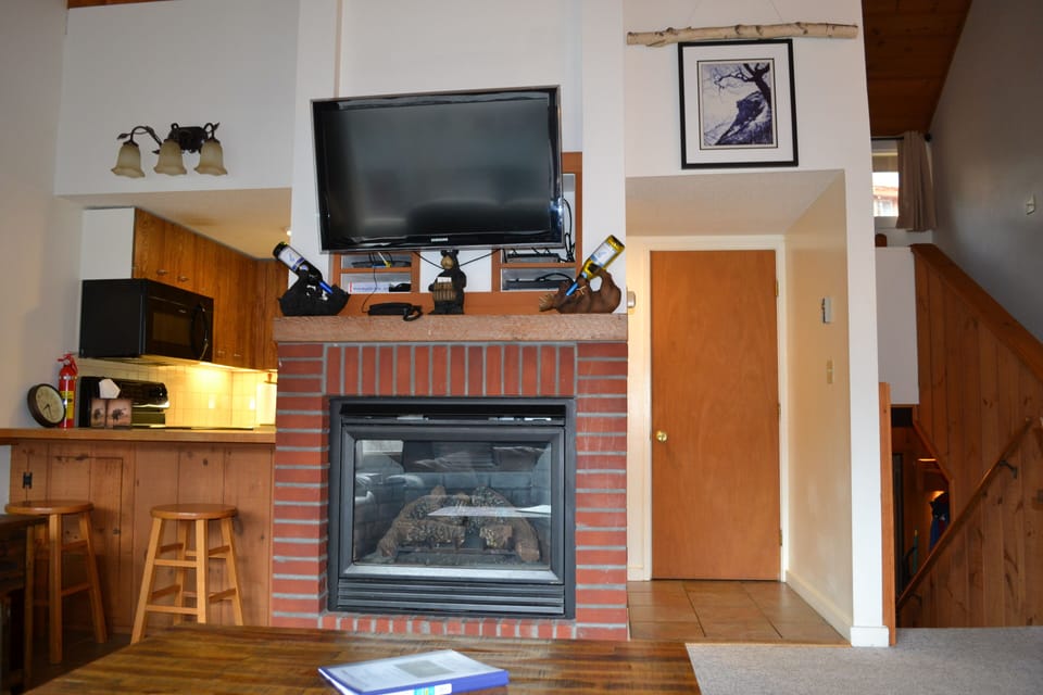 Living Room Fireplace, Smart 4k TV Welcome Bottle of Wine, Pre Remodeled Kitchen
