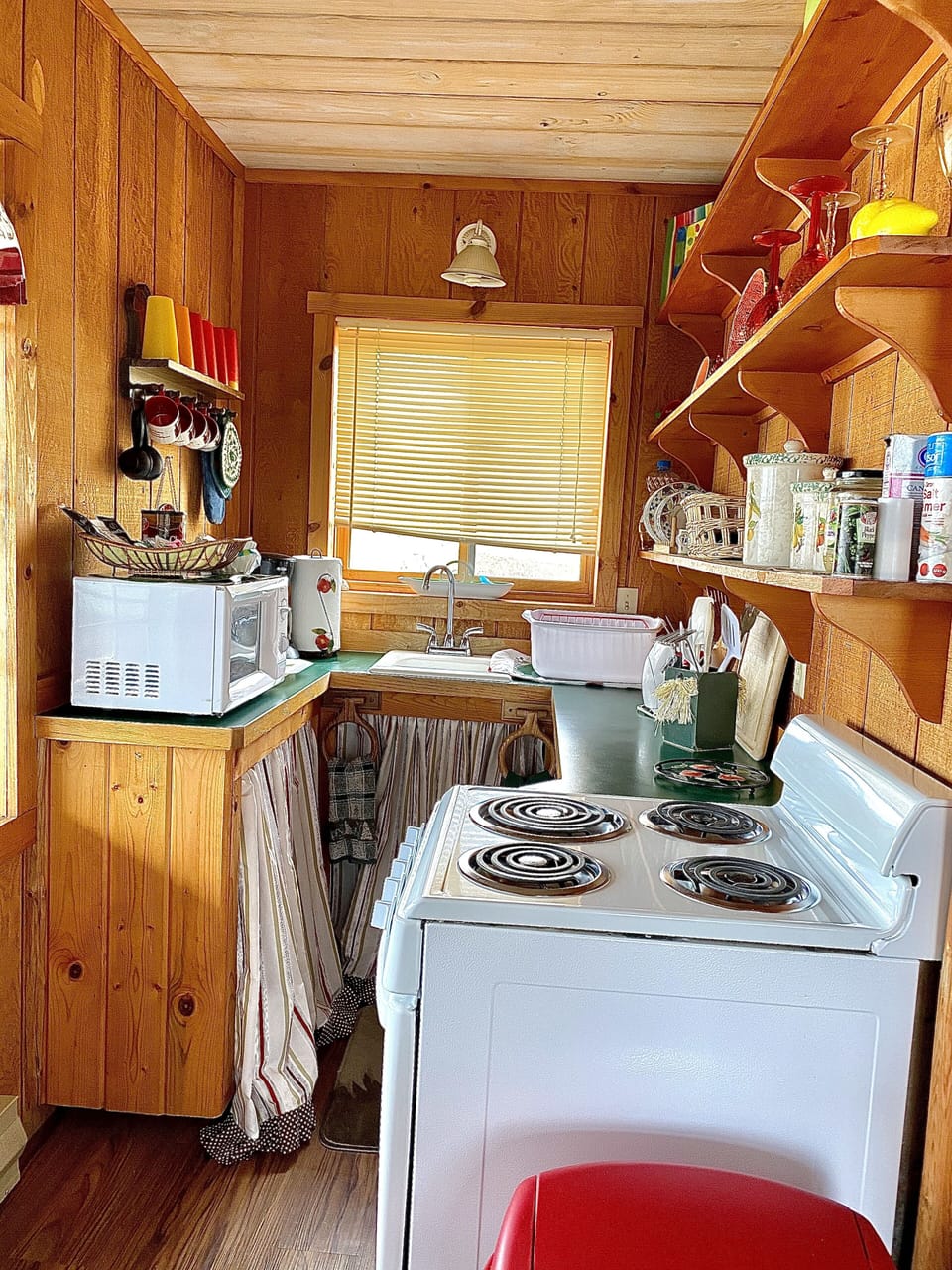 Close up of the kitchen