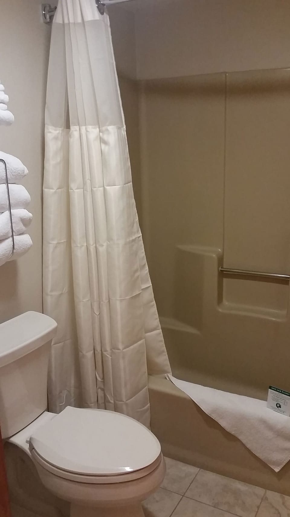 main bathroom-toilet with tub/shower-new flooring throughout