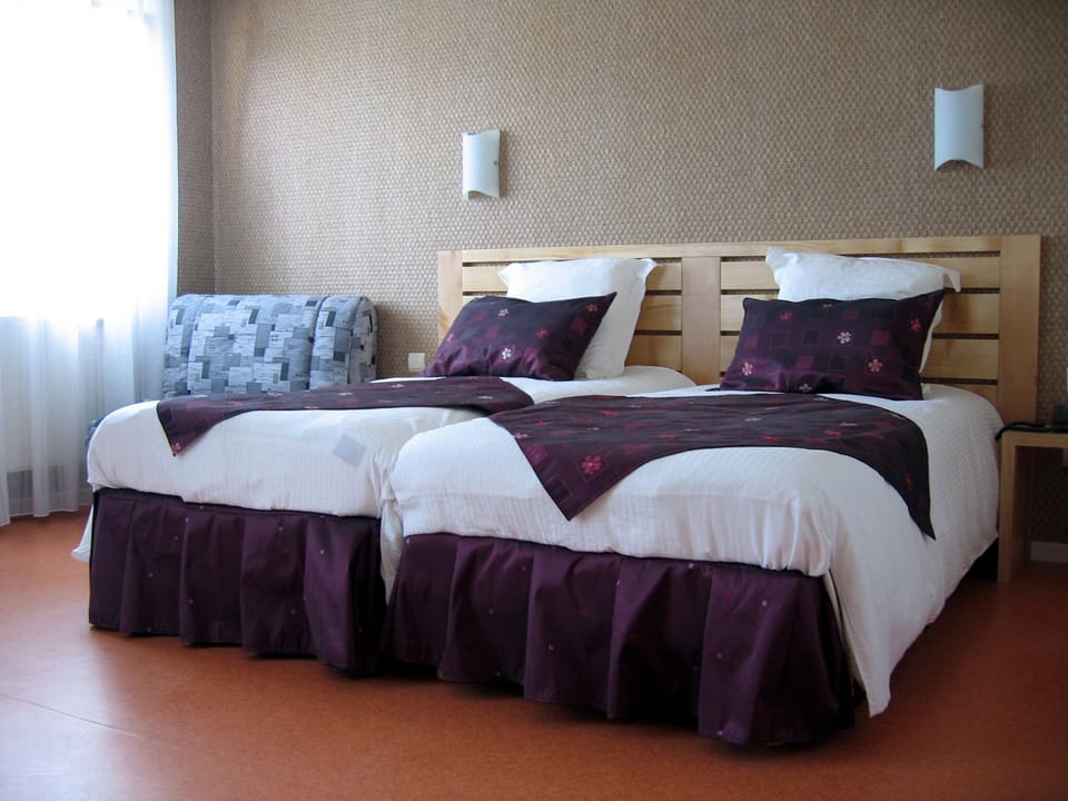 Comfort Double Room, 1 King Bed | Premium bedding, desk, free WiFi, bed sheets