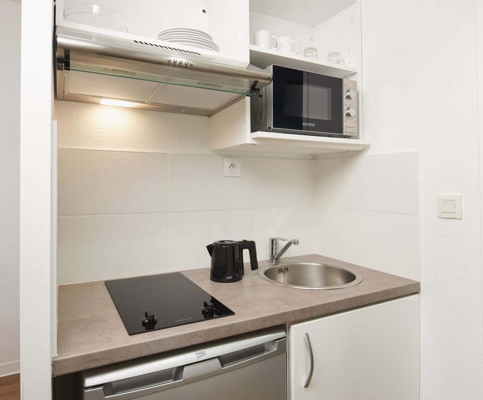 Private kitchenette