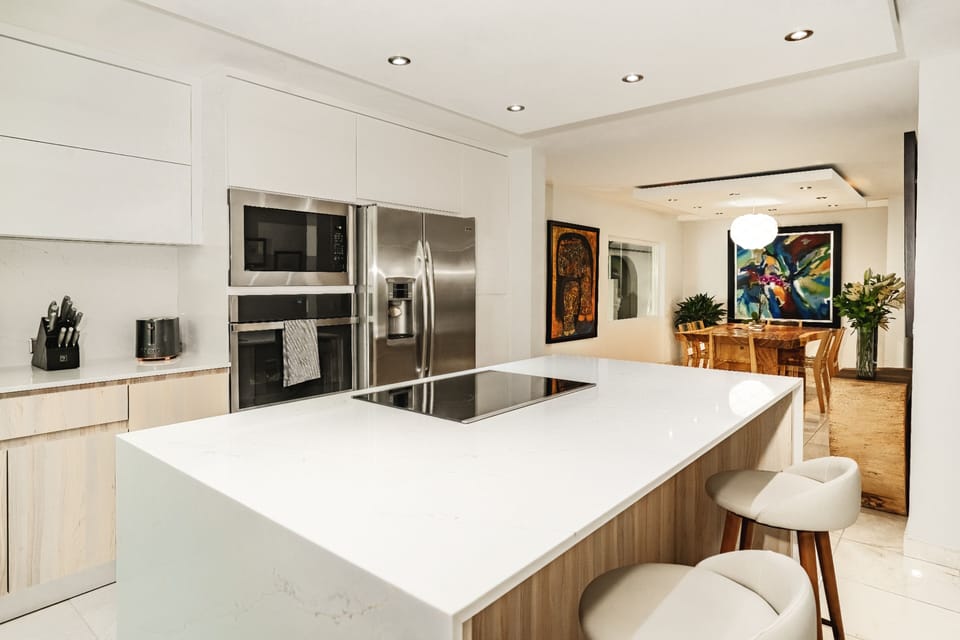 Spacious kitchen with sitting area