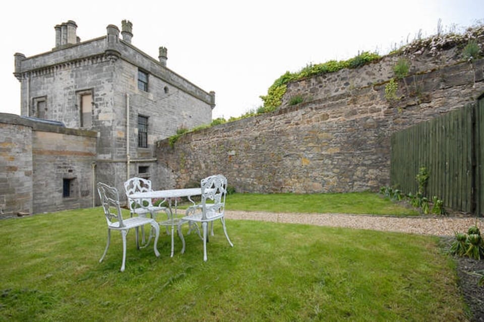 Private walled garden
