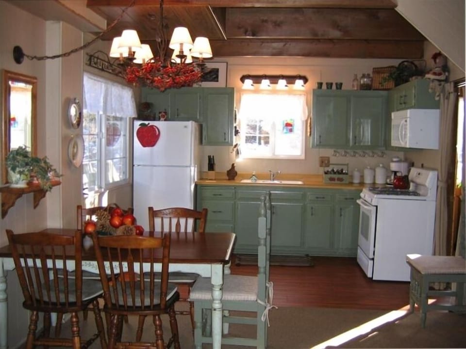Preparing a meal is no chore when surrounded by family and friends.