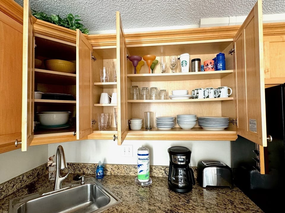 Especially well stocked kitchen.