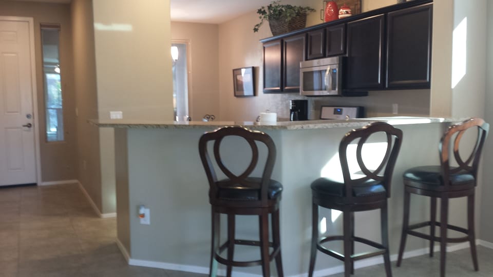 kitchen bar