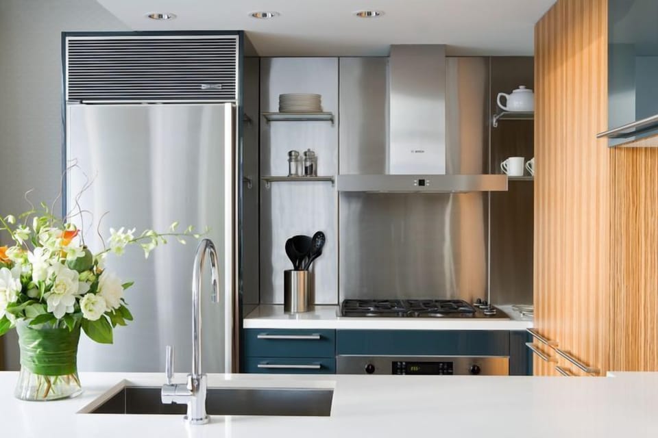Signature Suite, 1 Bedroom | Private kitchen | Espresso maker, electric kettle