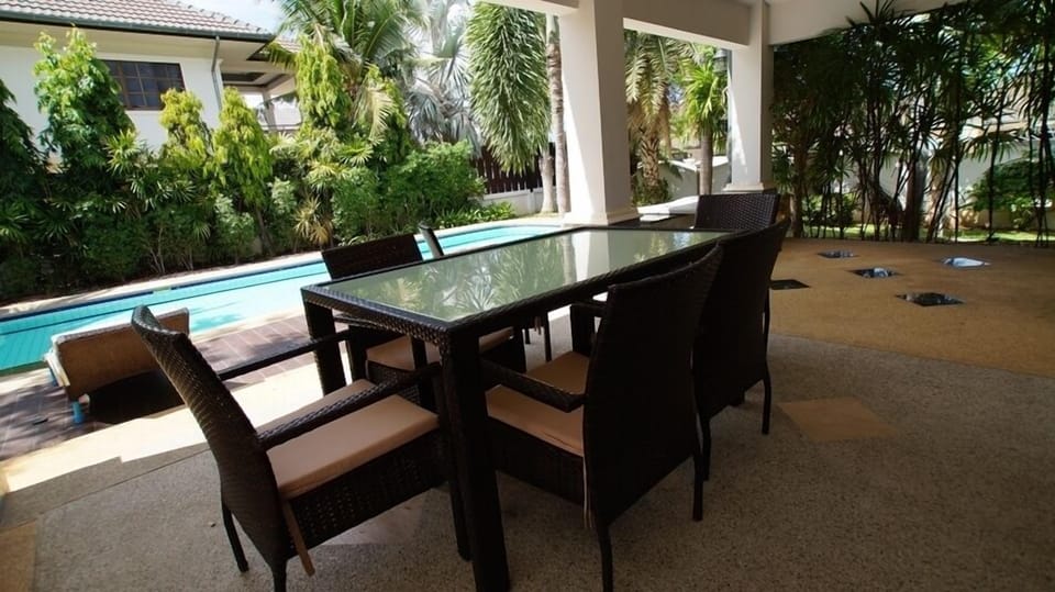 Room | Terrace/patio