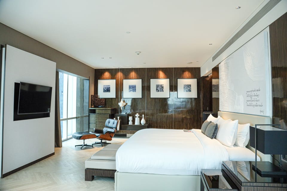 Presidential Suite, 1 King Bed, Corner (View) | Premium bedding, down comforters, minibar, in-room safe
