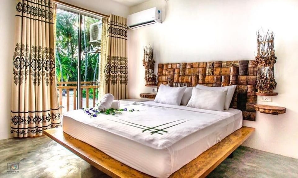 Premium bedding, minibar, in-room safe, individually decorated
