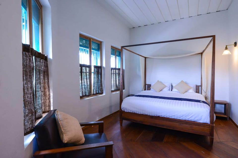 Suite  | Desk, blackout drapes, free WiFi, bed sheets