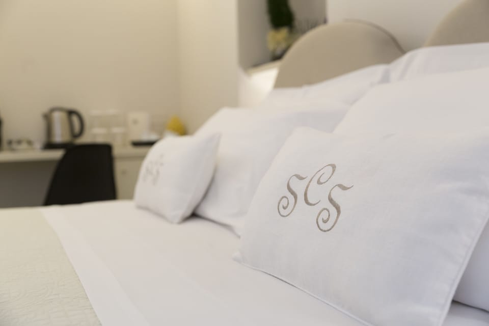 Deluxe Double or Twin Room | Egyptian cotton sheets, premium bedding, down comforters, minibar