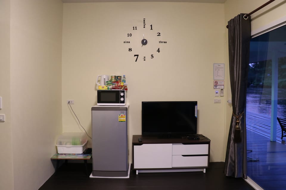 The Ozone Riverside Room | Room amenity