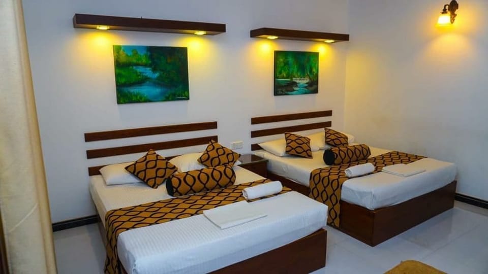 Luxury Quadruple Room | 1 bedroom, desk, iron/ironing board, free WiFi
