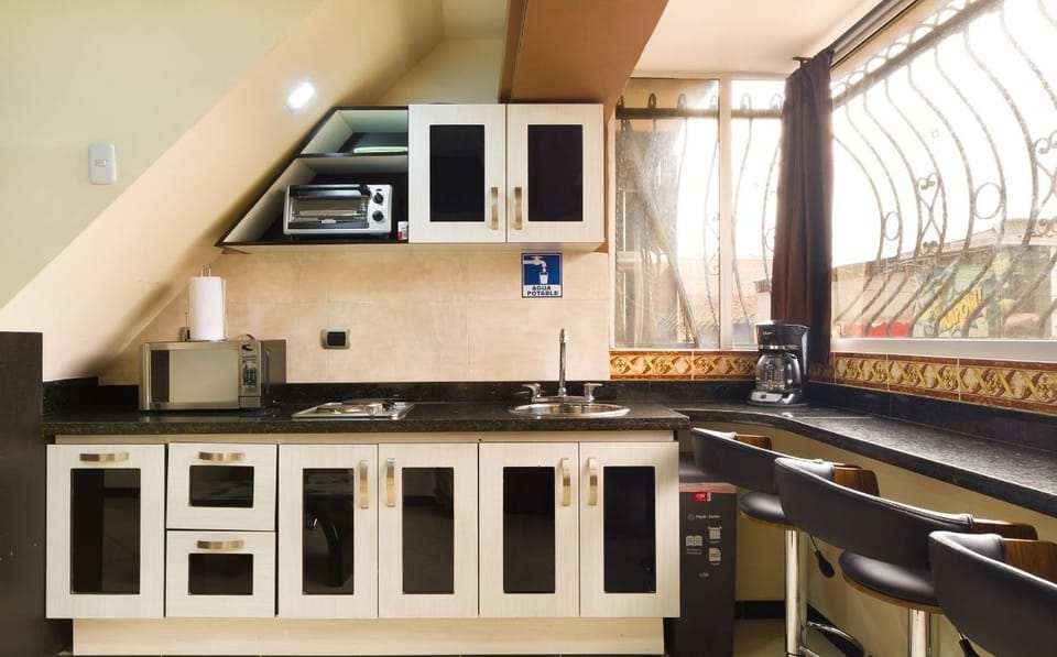 Romantic Apartment, 1 Bedroom, Hot Tub (1 Queen Bed) | Private kitchen | Fridge, microwave, stovetop, toaster