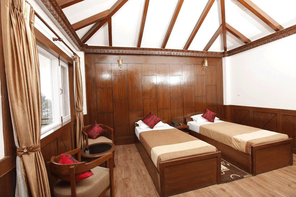 Deluxe Double or Twin Room, 1 Bedroom | Desk, free WiFi