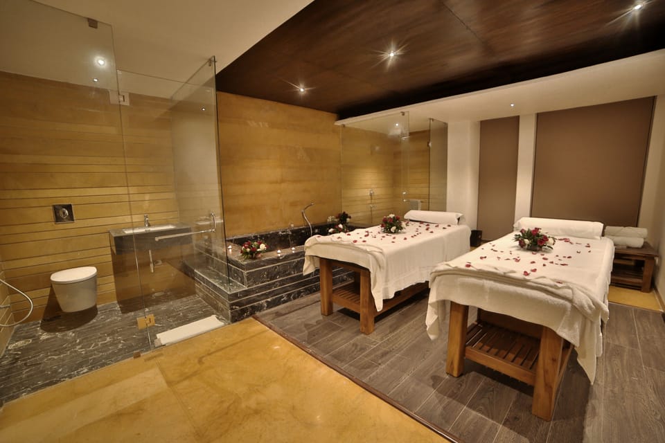 Couples treatment rooms, Turkish bath