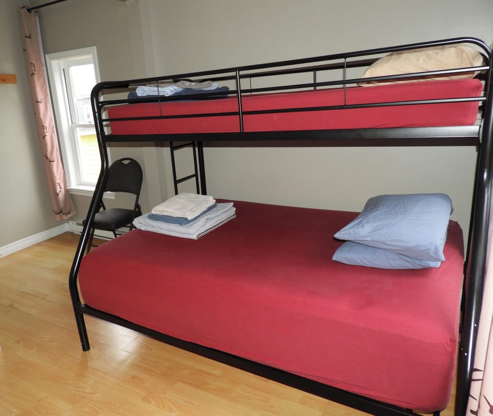Room (Private) | Iron/ironing board, free WiFi, bed sheets