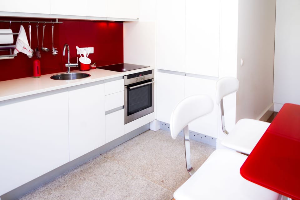Apartment, 1 Bedroom, Balcony | Private kitchenette | Fridge, microwave, oven, stovetop