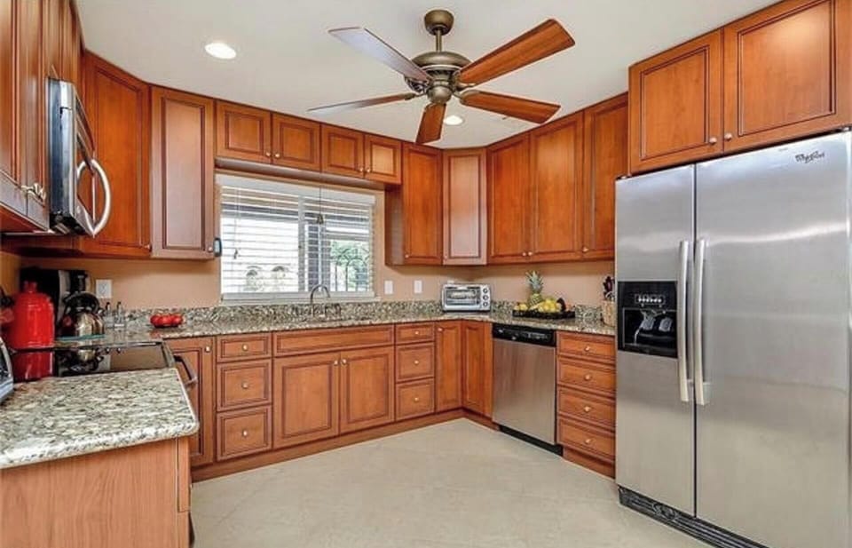 Beautiful kitchen open concept