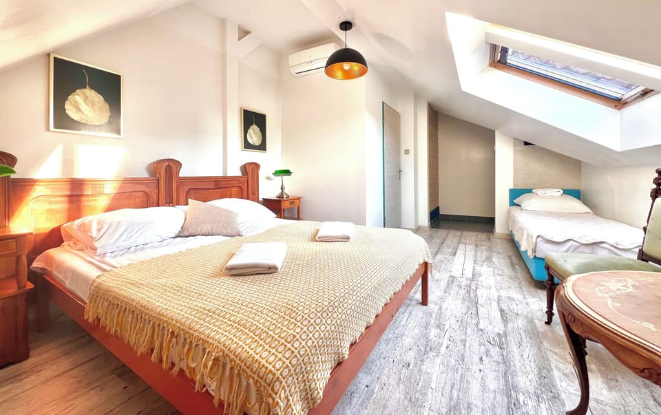 Deluxe Room | Individually decorated, individually furnished, soundproofing