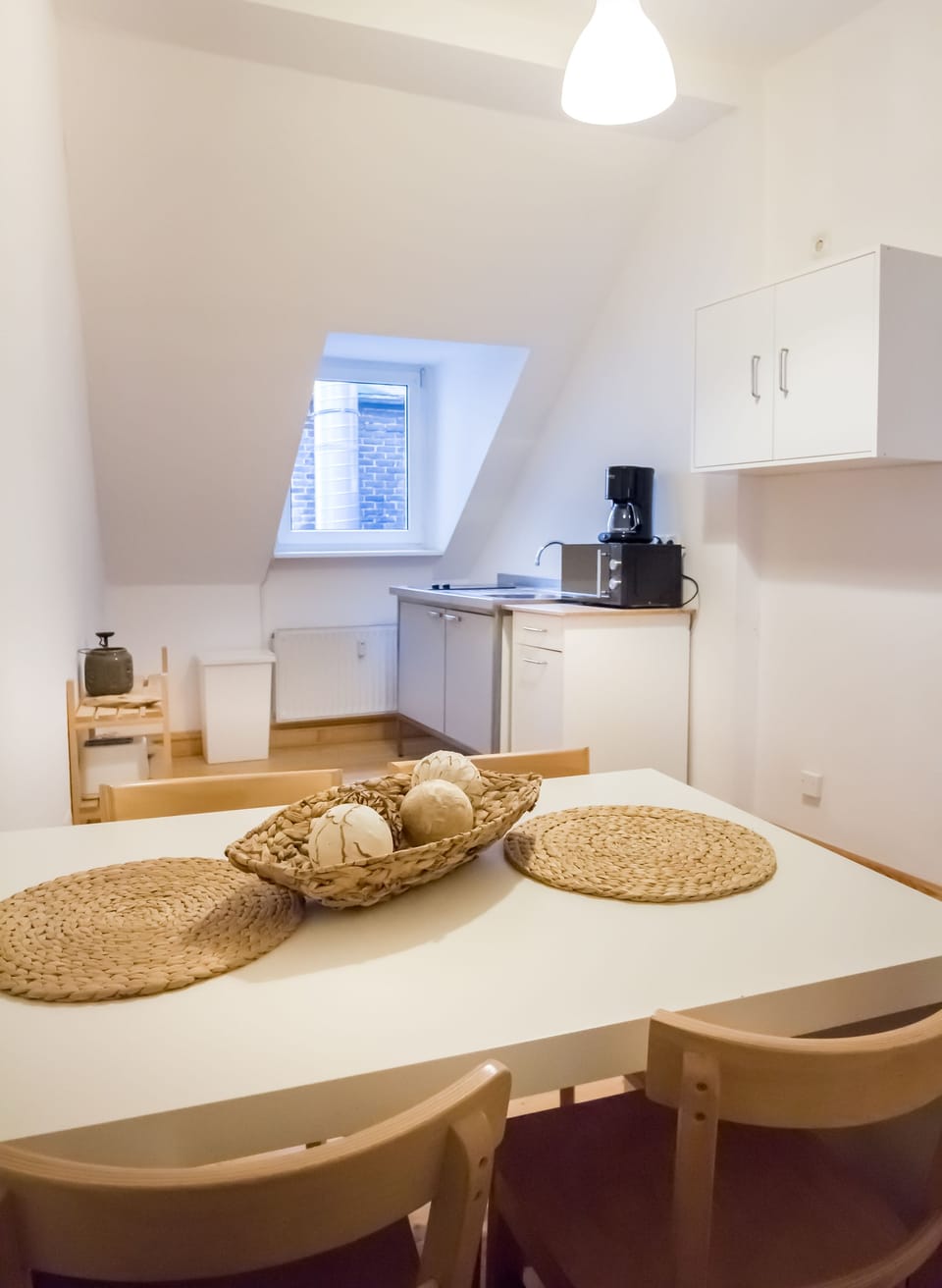 Basic Condo, 2 Bedrooms | In-room dining