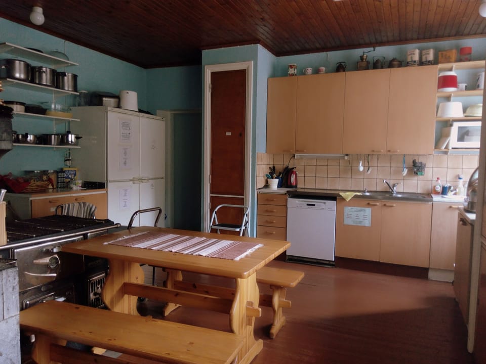 Shared fridge, microwave