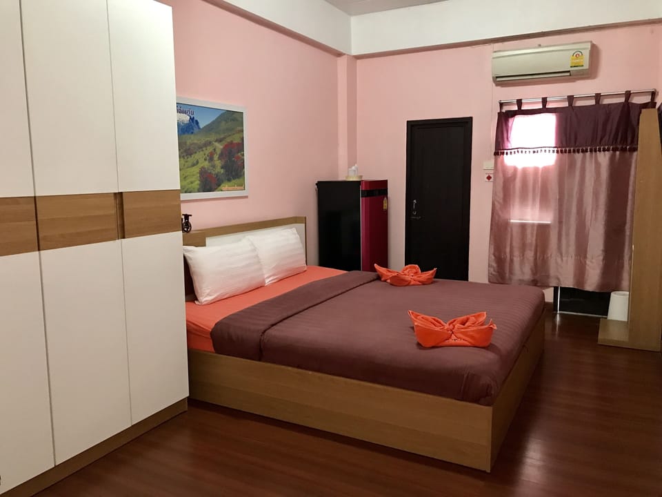 Standard Double Room | Rollaway beds (surcharge), WiFi (free)