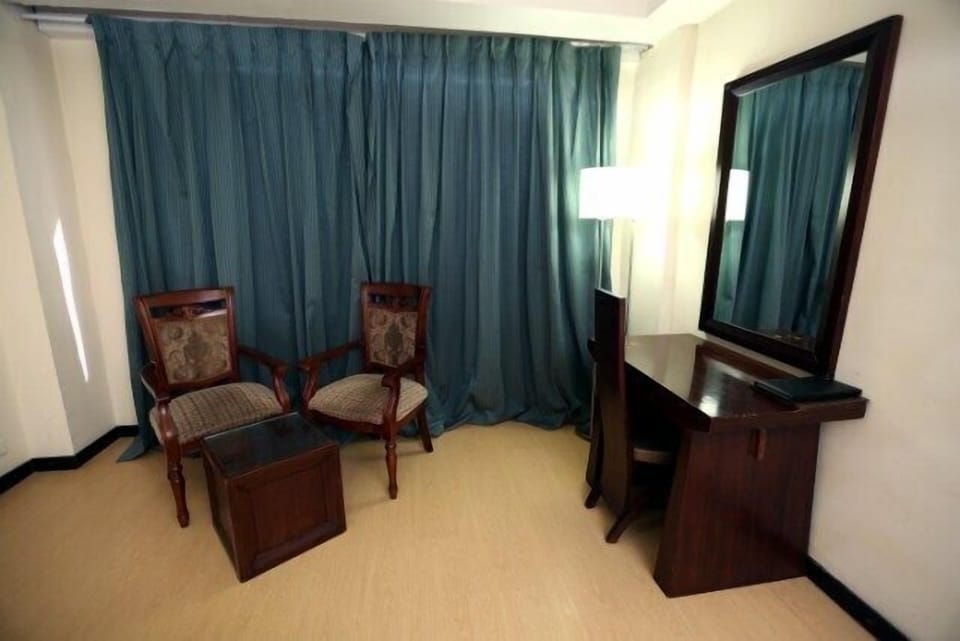 Deluxe Double or Twin Room, 1 Double Bed | Desk, soundproofing, free WiFi