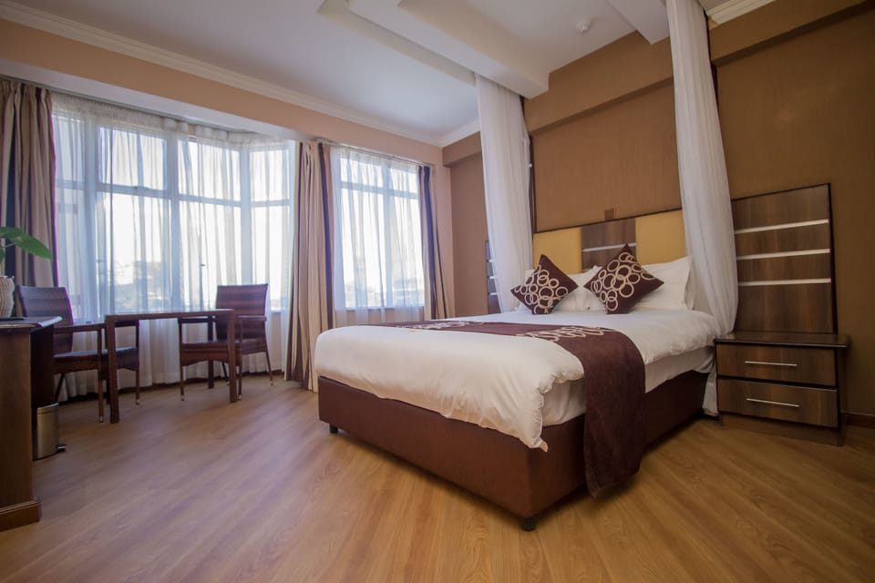 Egyptian cotton sheets, premium bedding, down comforters, pillowtop beds