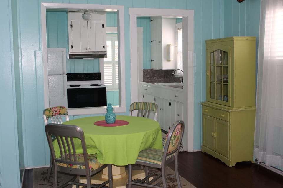 Dining Table open to Livingroom