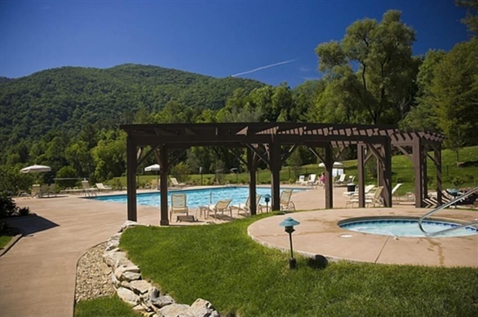 pool area