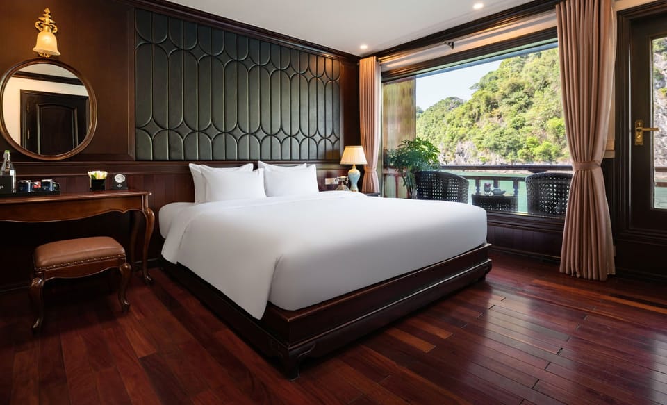 Family Connecting Room, Balcony | 1 bedroom, minibar, in-room safe, desk