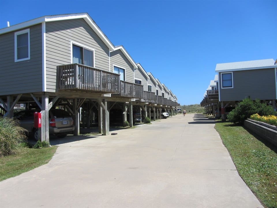Studio | Exterior