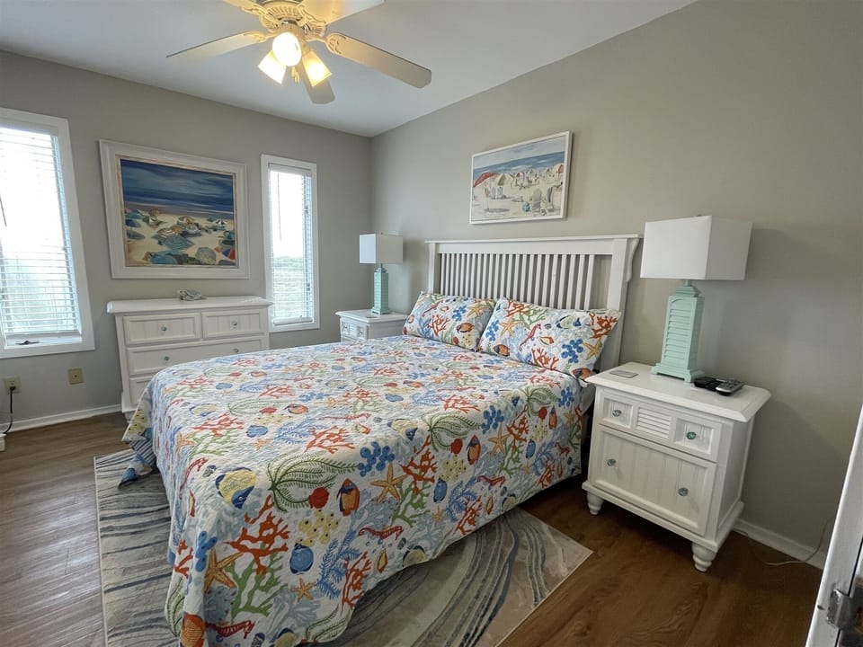 Sw 7 Sail Inn 1 Bedroom Condo by RedAwning Apartment in Hatteras Island